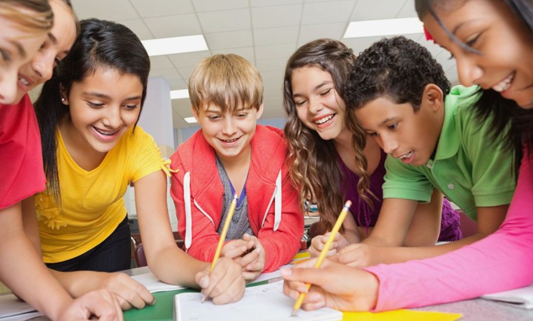 Importance of Extracurricular Activities for Student Development